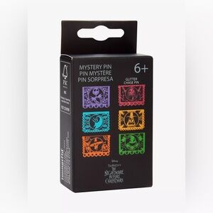 Nightmare before Christmas blind box pin